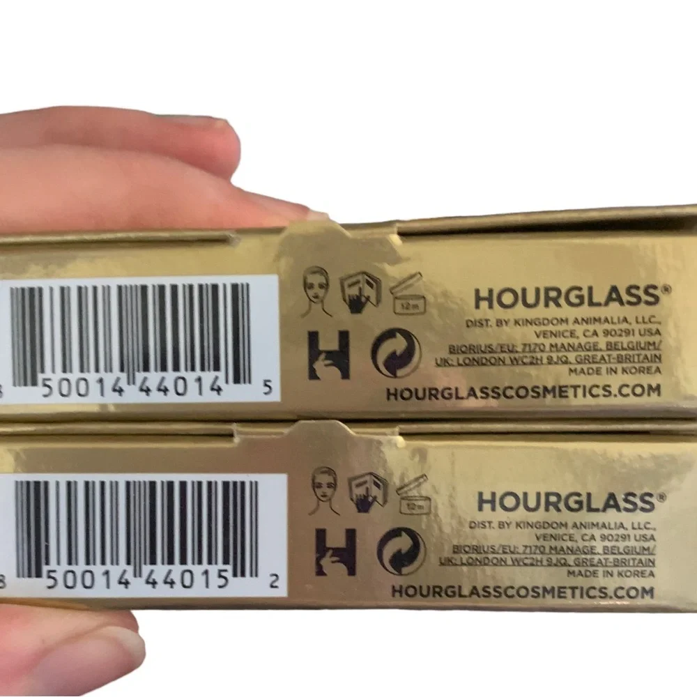 HOURGLASS Vanish Airbrush Concealer Umber or Teak NIB